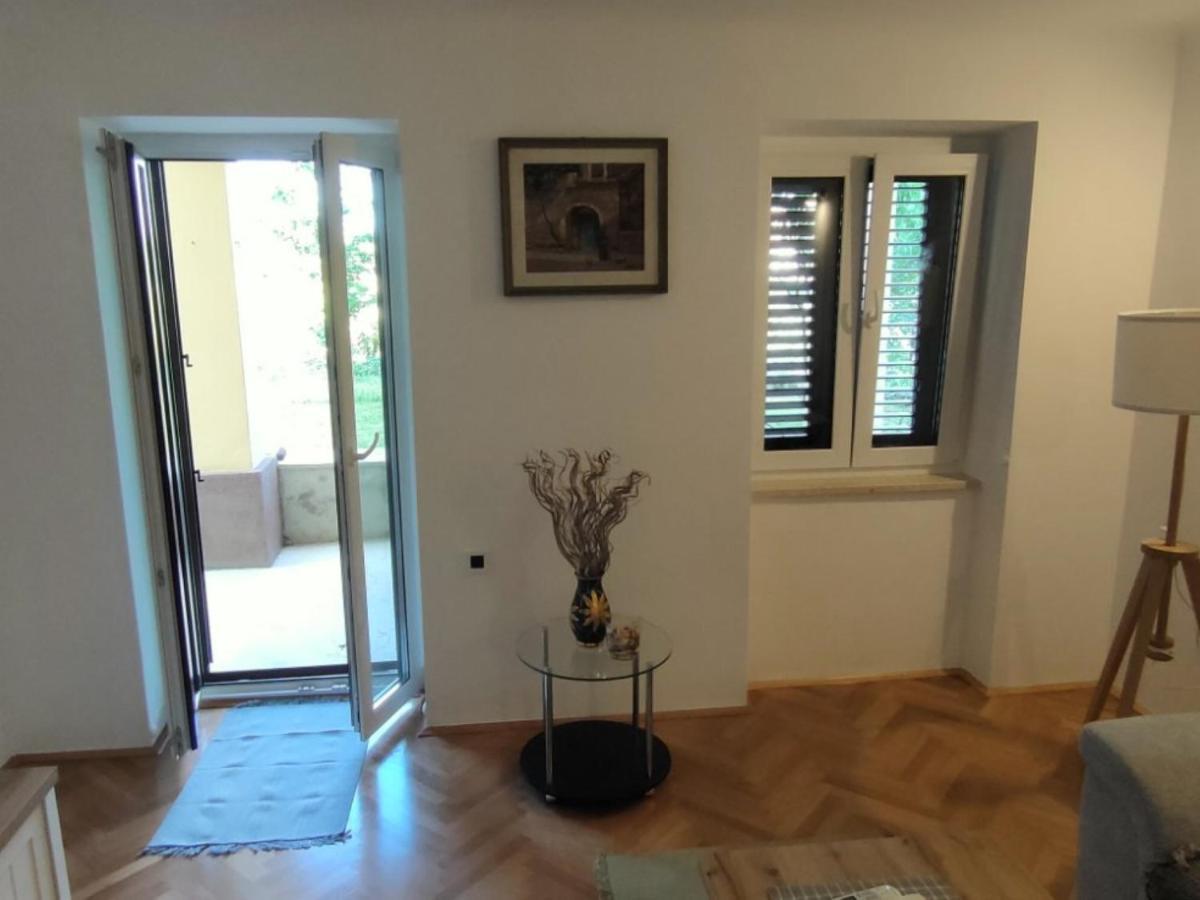 Apartment Hermes Lovran Eksteriør billede